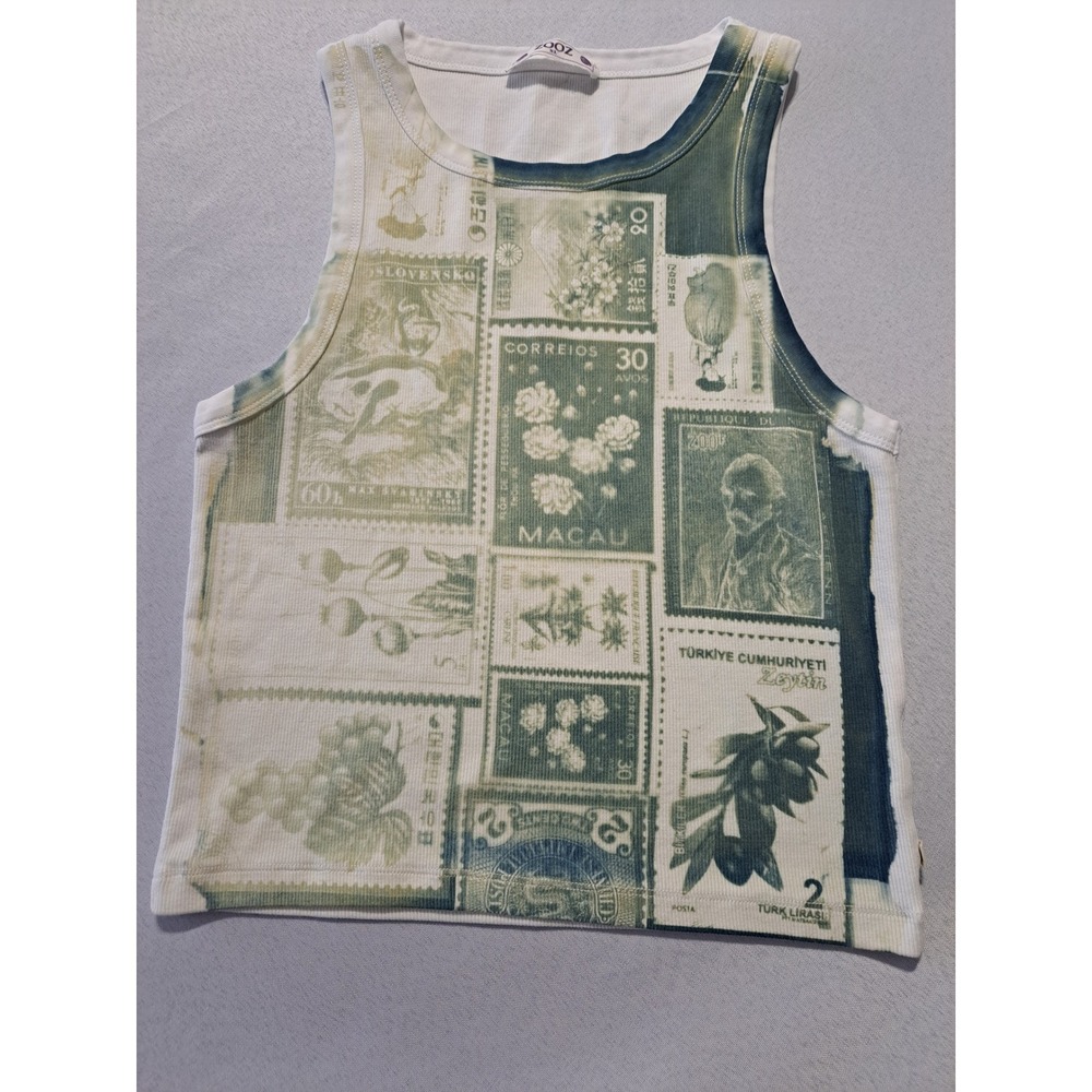 Zooz Women Green Postage Stamp Graphic Ribbed Tank Top White Size XL Crop